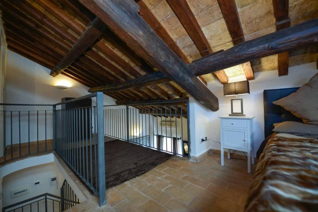 Ibernesi - Charming Apartment At The Roman Forums Exterior foto